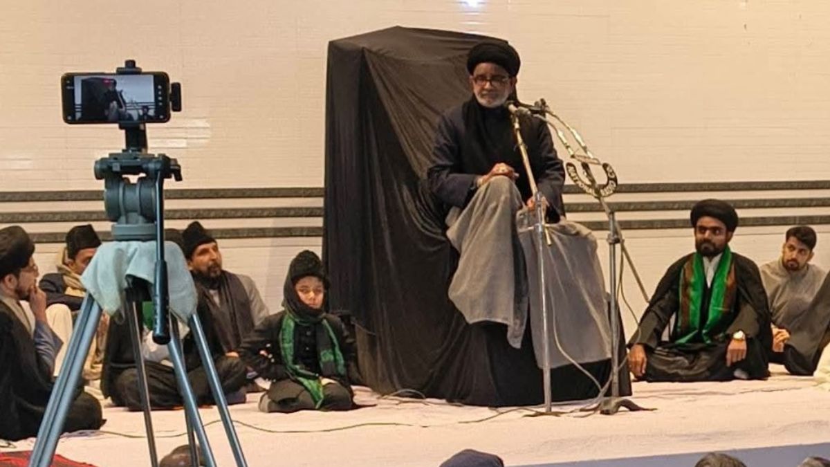 सईदुल मिल्लत हॉल लखनऊ में सोयम की मजलिस, मौलाना आबिस काज़िम जरवाली का संबोधन