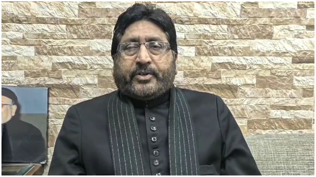 मौलाना यासूब अब्बास आयतुल्लाह खामेनेई के खिलाफ फैले मीडिया प्रोपेगैंडा की कड़ी निंदा करते हुए।