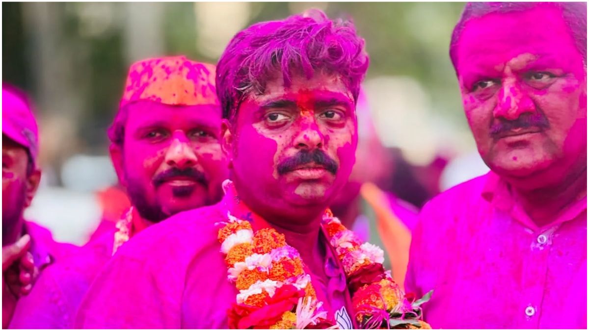 “BMC Election 2026 Result में BJP उम्मीदवार नवनाथ बन की जीत के बाद की तस्वीर, मुंबई नगर निगम चुनाव 2026”