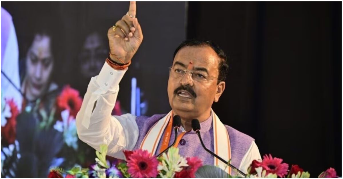 उत्तर प्रदेश के उपमुख्यमंत्री केशव प्रसाद मौर्य अम्बेडकरनगर में जी राम जी योजना चौपाल में पत्रकारों से बात करते हुए, राहुल गांधी और अखिलेश यादव पर तीखा हमला करते हुए।