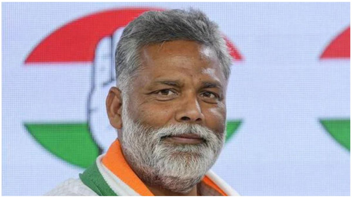 बेऊर जेल से रिहा होने के बाद मीडिया से बात करते पूर्णिया सांसद पप्पू यादव